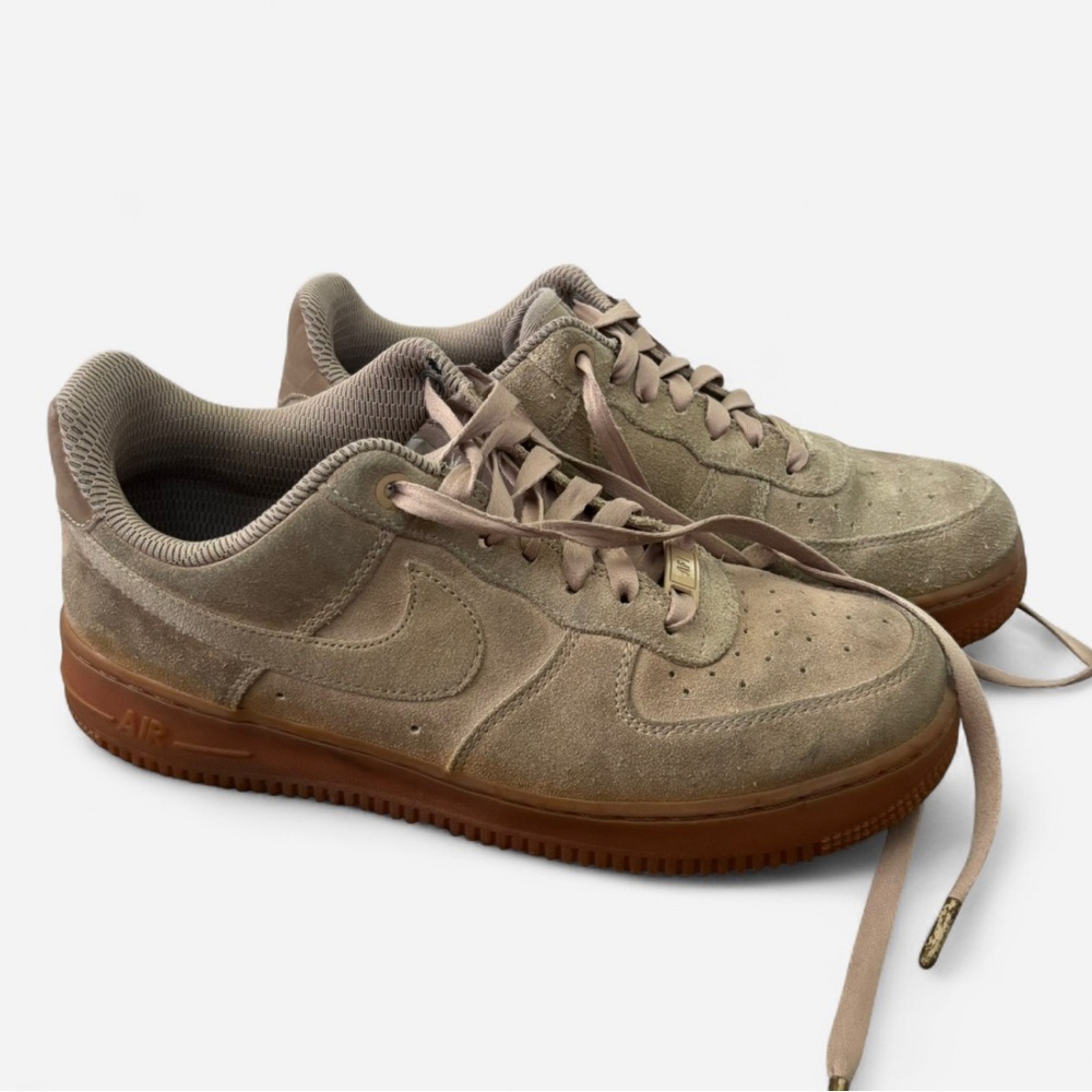Nike Suede Sneakers Classic Air Force 1 Style